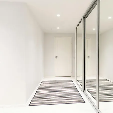 And Spacious For 4 With Sauna Appartamento *