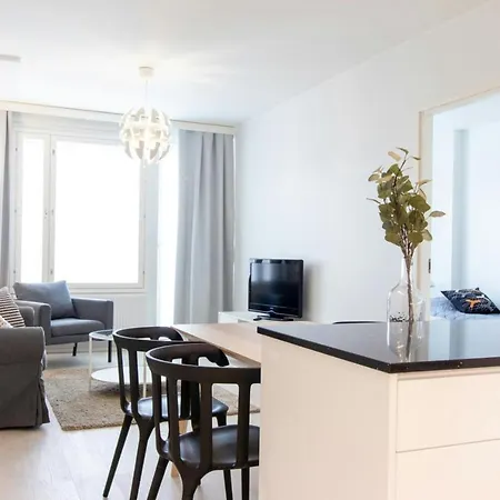 And Spacious For 4 With Sauna Appartamento *